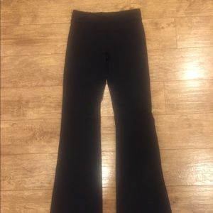 Lululemon Pants Size 4 long.